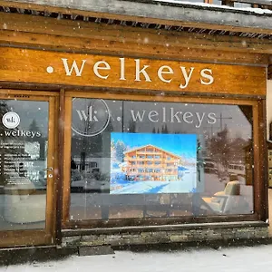 Architect Flat With Balcony&parking At The Heart Of - Welkeys , Megève France