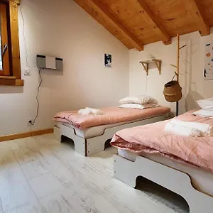 Le Camp De Base , Chamonix France