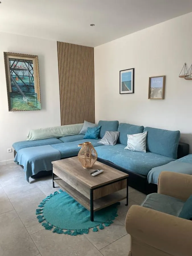 Villa Pierre Et Mer, Maison 6 Personnes A Deux Pas Des Plages Hyeres Holiday home